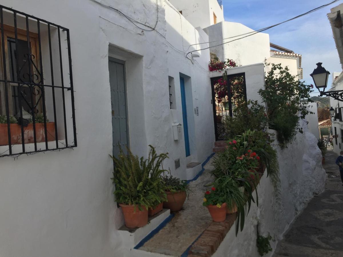 弗里希利亚纳 El Corralon旅馆 外观 照片